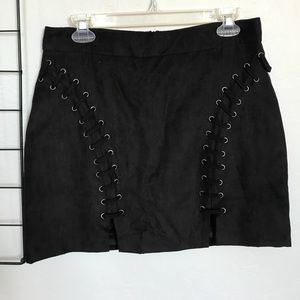 Black lace-up skirt